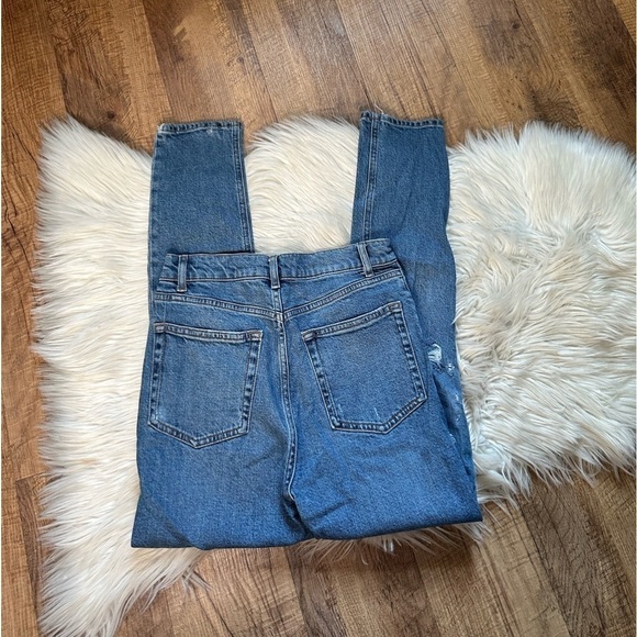 REFORMATION High And Skinny Distressed Jean - Picture 4 of 6